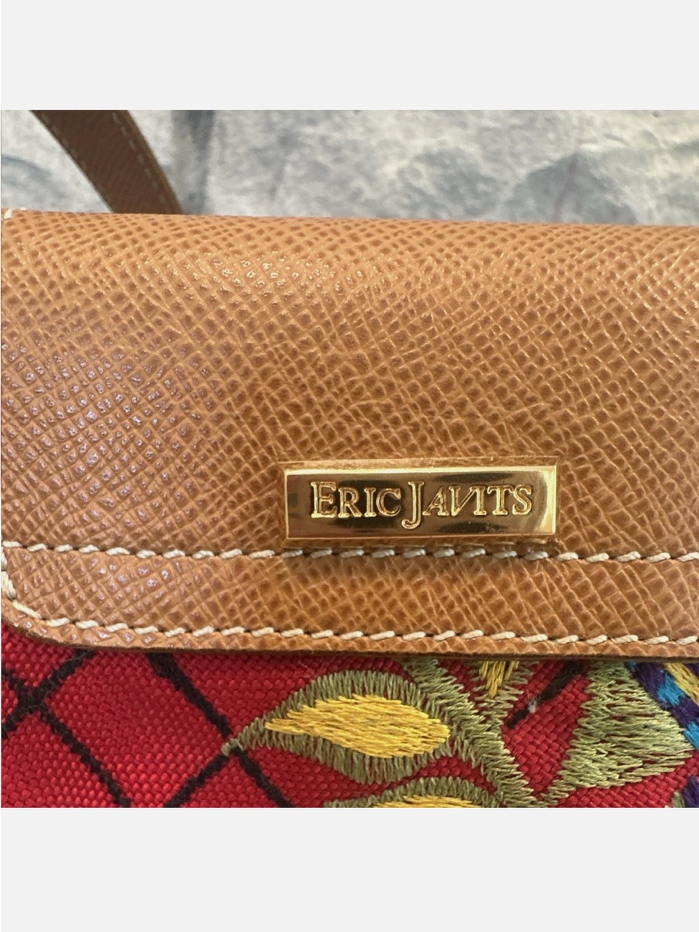 NWT $440 Eric Javits Red Floral Embroidered Tote with Tan Trim and Gold Hardware - Picture 5 of 7